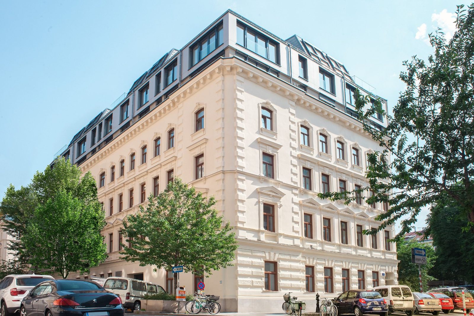 Mostgasse 5, restored period façade
